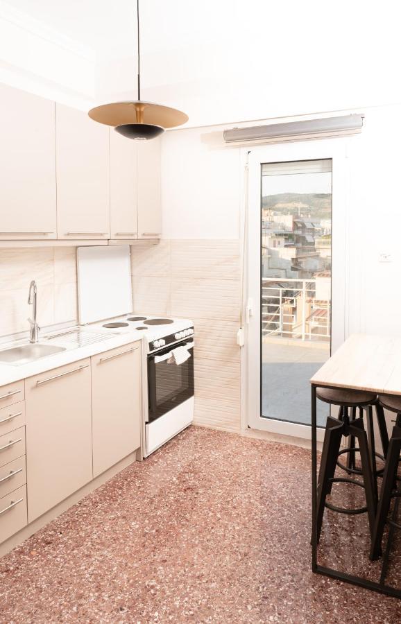 Bright And Comfortable In Appartement Thessaloniki